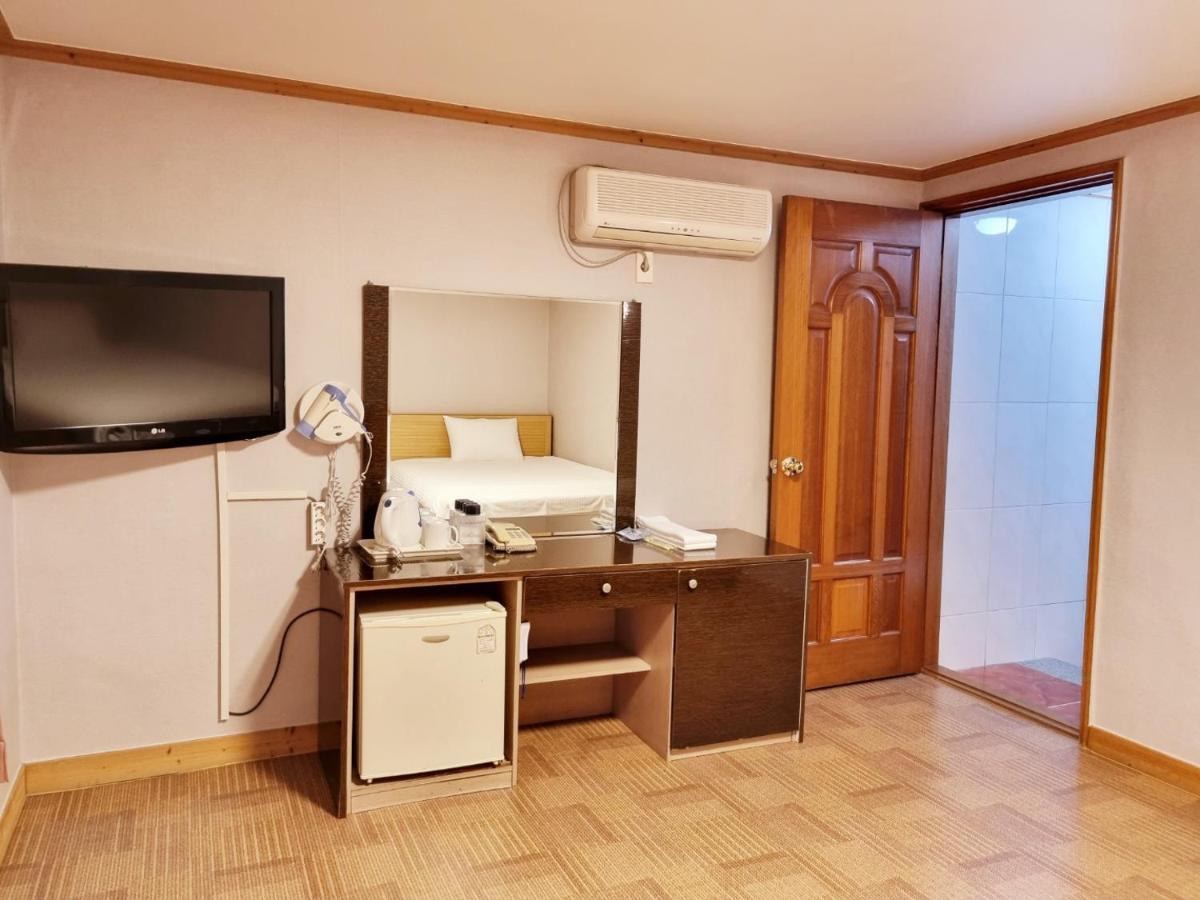 Hotel G Jeju Exterior photo