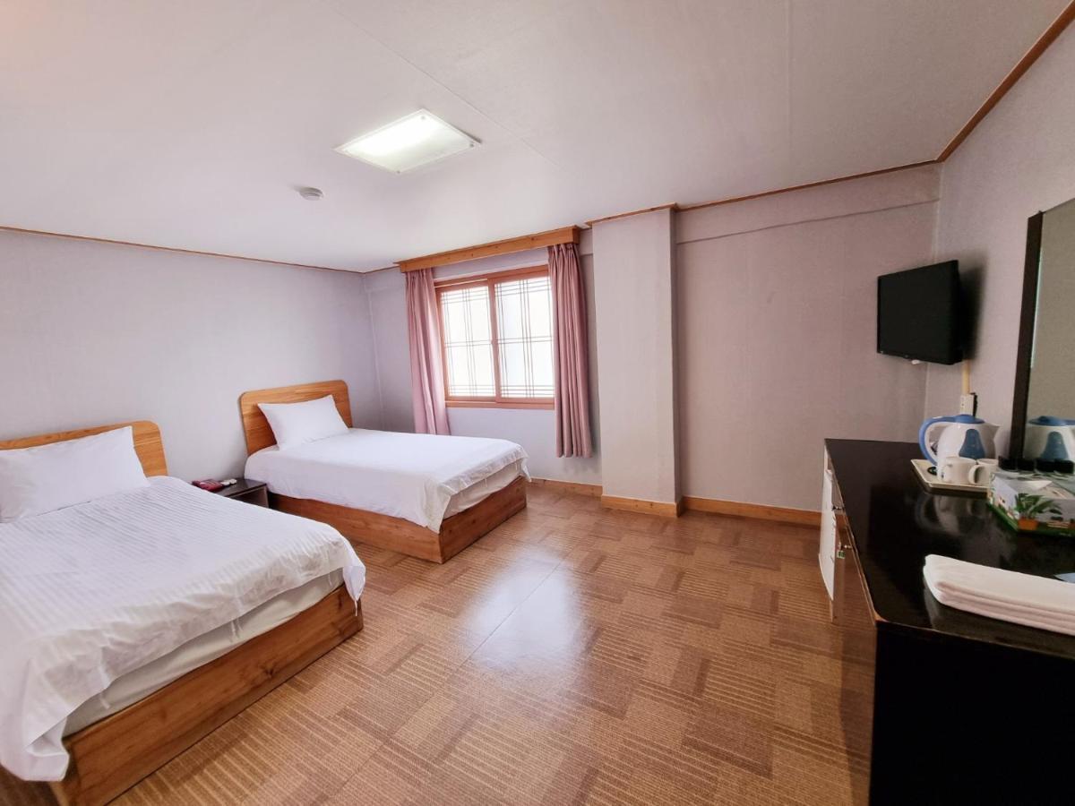 Hotel G Jeju Exterior photo