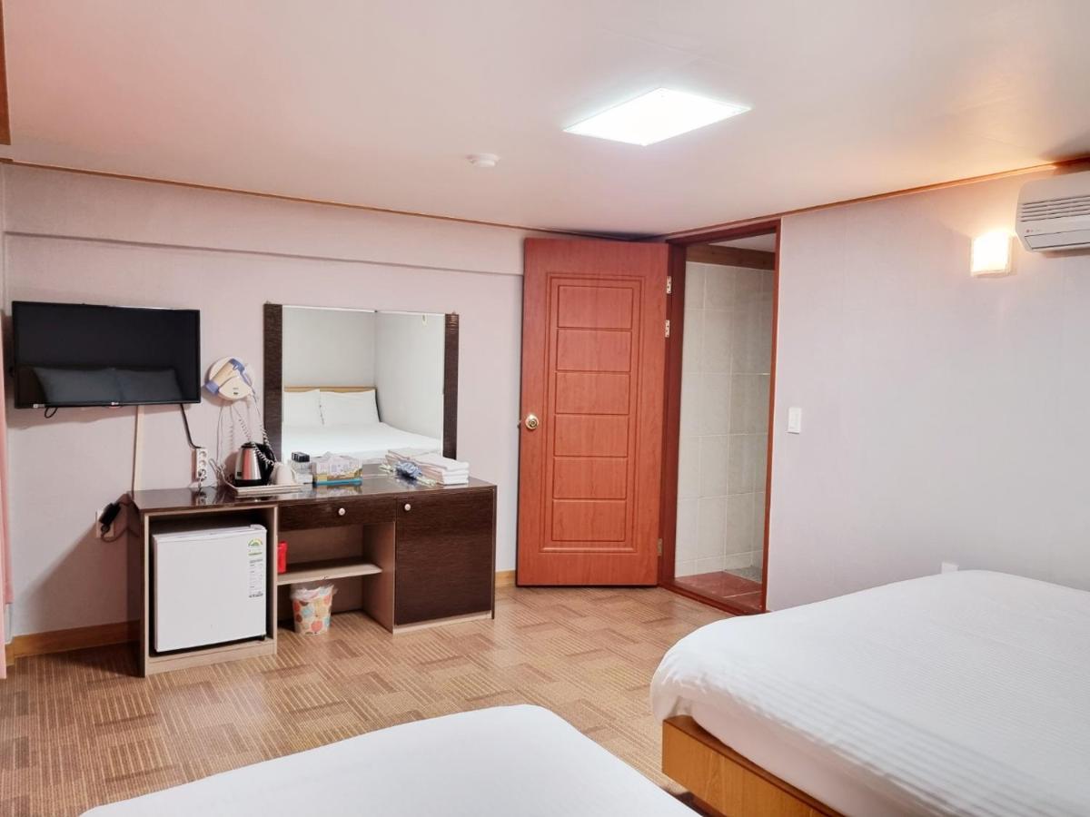 Hotel G Jeju Exterior photo