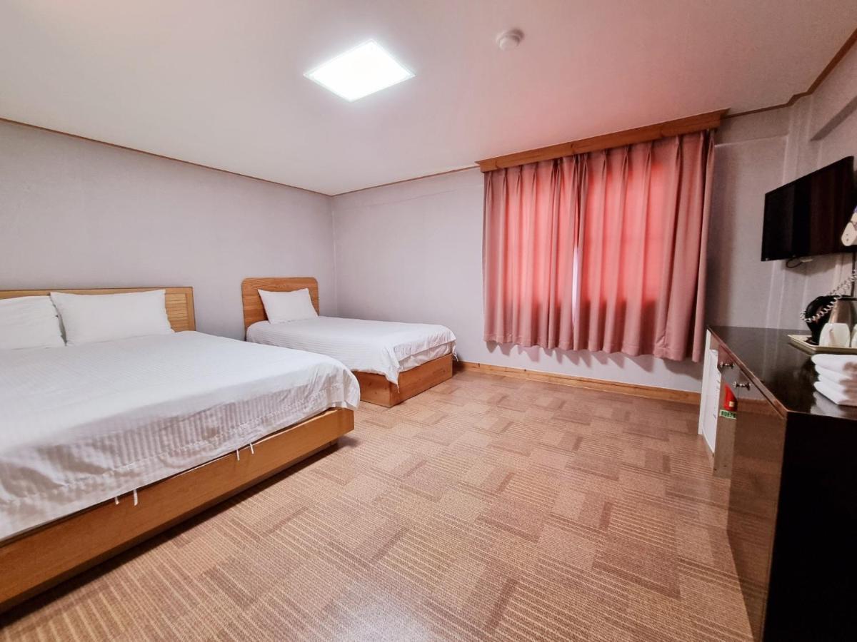 Hotel G Jeju Exterior photo